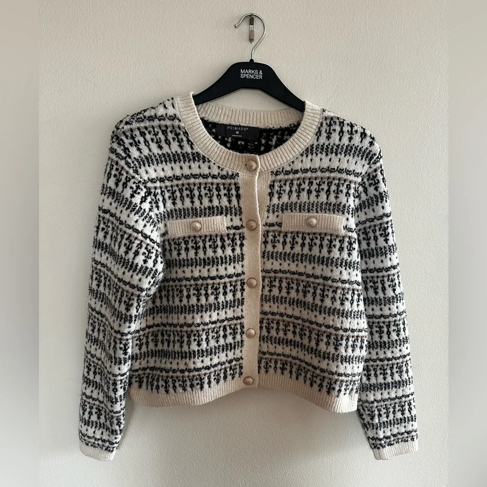 Primark Cropped White & Black Knit Cardigan – Gold Button Accents, Size M - Picture 1 of 6